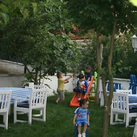 Hotel Butik & Restaurant 4*