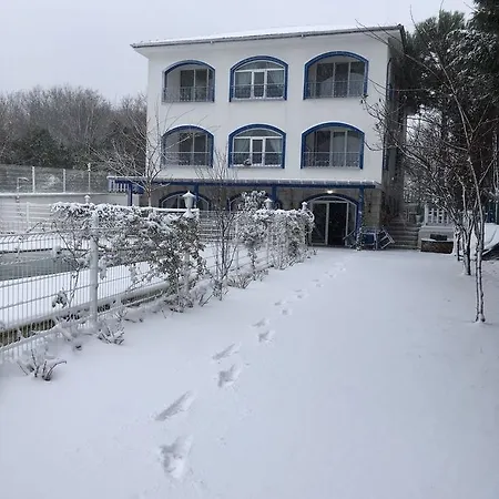 מלון Butik & Restaurant Alacali