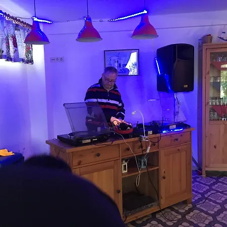 מלון Butik & Restaurant Alacali