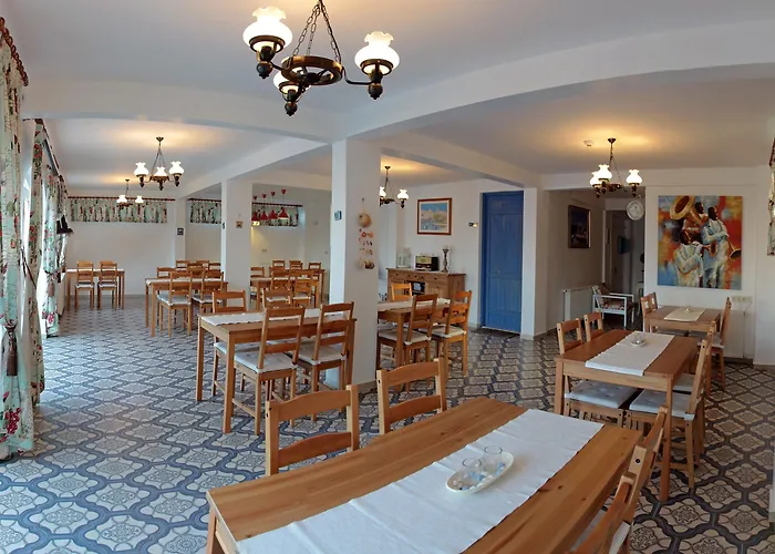 Butik & Restaurant Hotel 4*