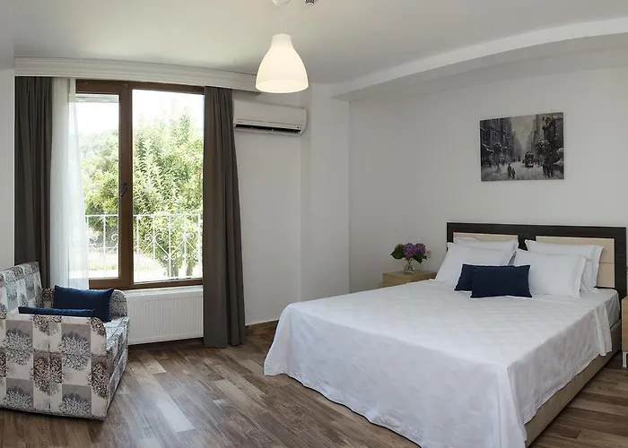 Hotel Butik & Restaurant 4*